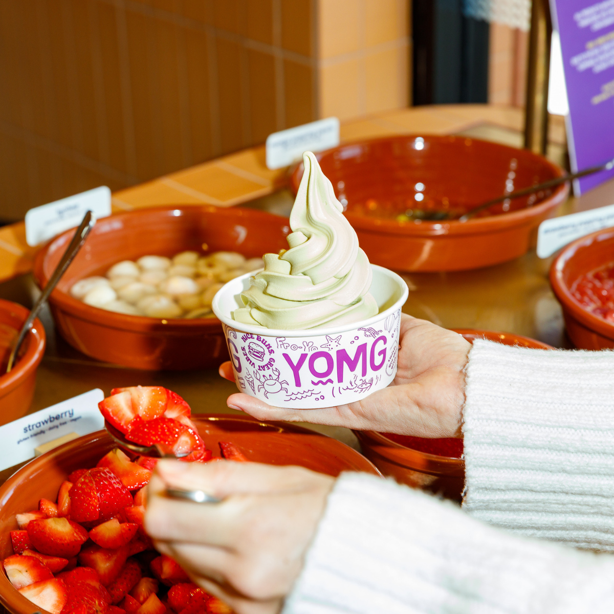 🍔 YOMG IT'S A GIVEAWAY! 🥤