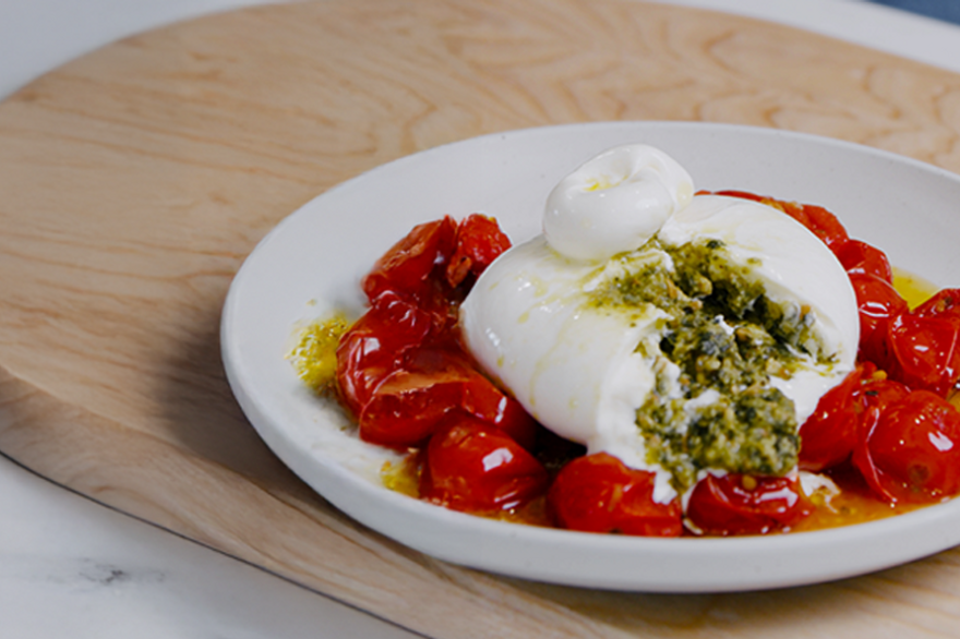 EURO SUMMER INSPIRED | PESTO STUFFED BURRATA BOMBS