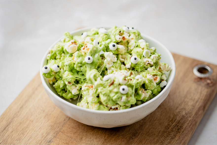 EASY HALLOWEEN TREAT | SLIME POPCORN